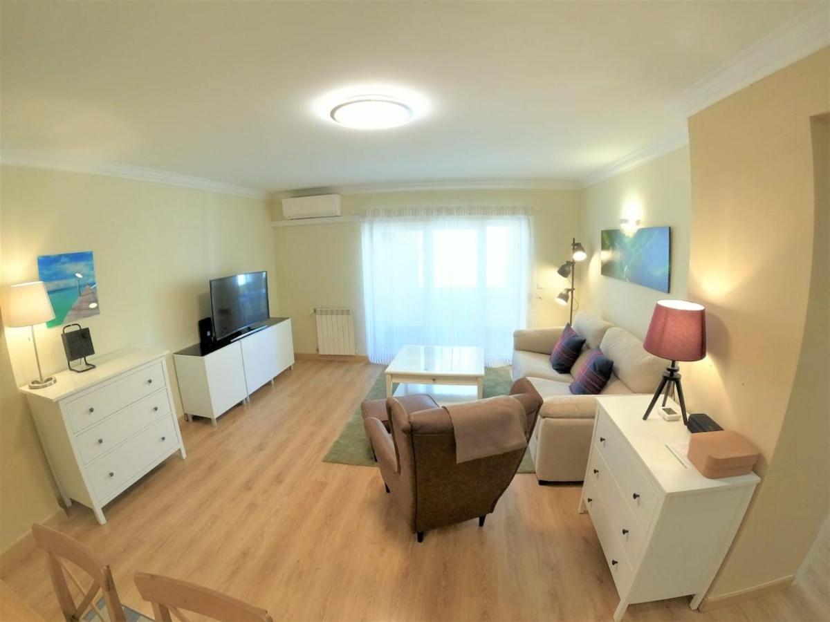 Carnaxide Modern T1 Apartment W Balcony In Carnaxide Oeiras Lisbon 外观 照片