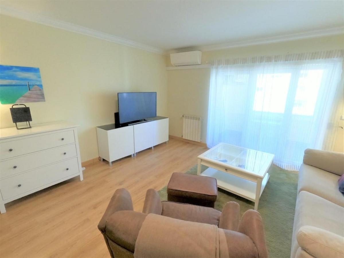 Carnaxide Modern T1 Apartment W Balcony In Carnaxide Oeiras Lisbon 外观 照片