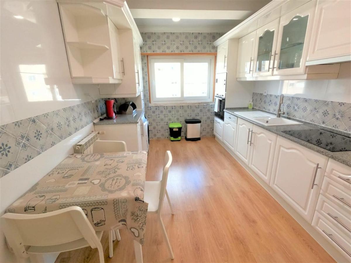 Carnaxide Modern T1 Apartment W Balcony In Carnaxide Oeiras Lisbon 外观 照片