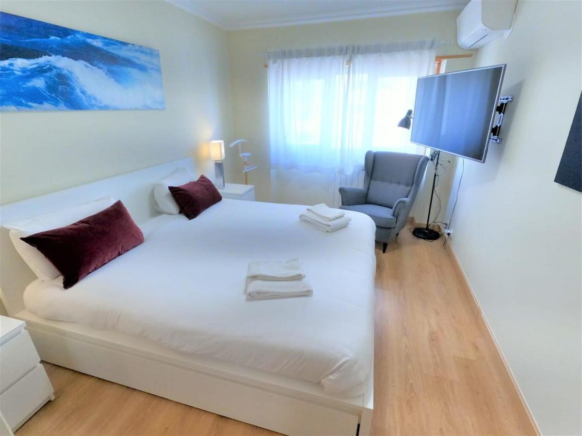 Carnaxide Modern T1 Apartment W Balcony In Carnaxide Oeiras Lisbon 外观 照片